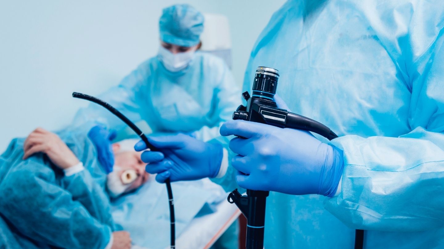 Is Laparoscopic or Robotic Surgery the Best Option for Me?